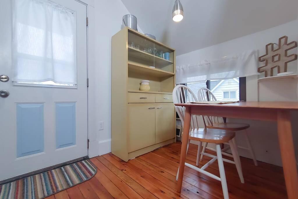 Historic W/Deck, King Bed & Air By Lake Michigan 马尼斯蒂 外观 照片